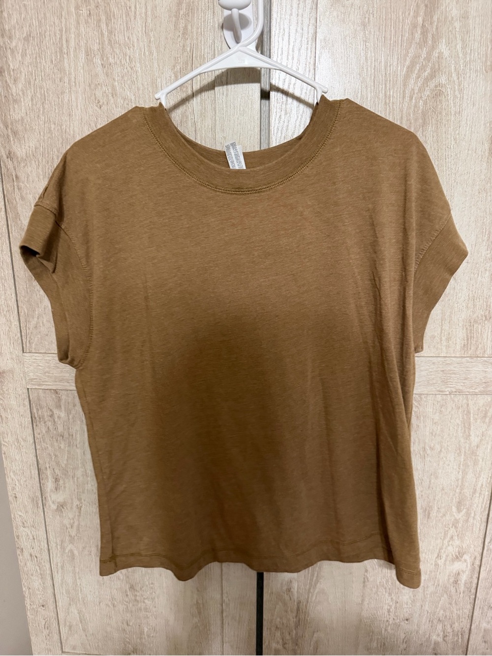 Everyday Relaxed Short Sleeve Tee in Camel Brown